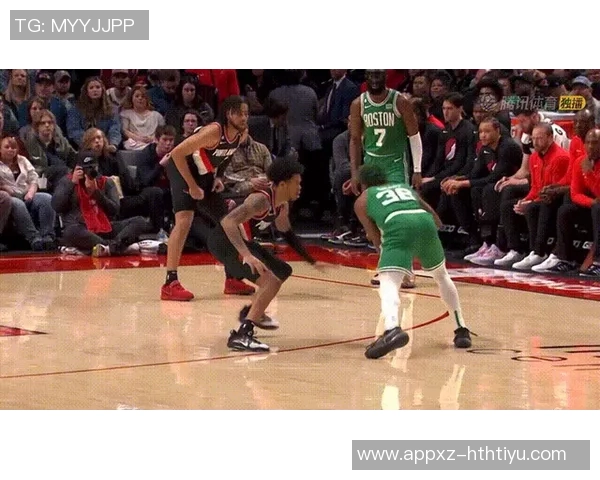 杰伦布朗半场表现出色独得12分助球队领先正负值高达24